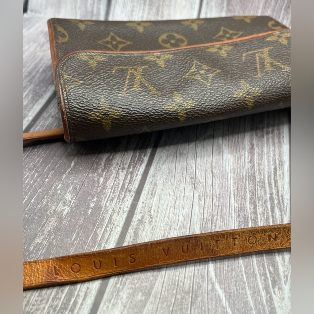 SOLD❤️ LOUIS VUITTON Pochette Florentine Monogram Bum/ Belt Bag Fanny Pack + COA - Picture 14 of 16